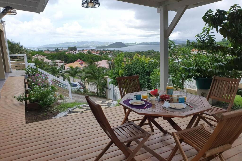 Petit Refuge Villa เลส์ทรัวส์-ซีเลต์ ภายนอก รูปภาพ